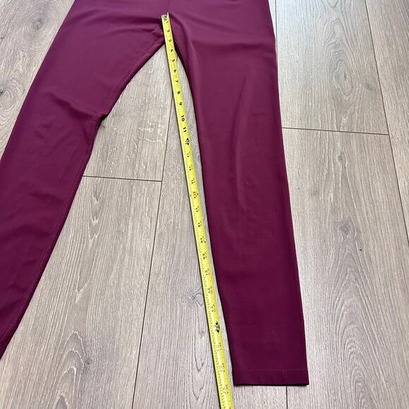 Lou & Grey Hi-Rise Burgundy Red Athletic Workout Leggings - Size Small - Picture 5 of 6